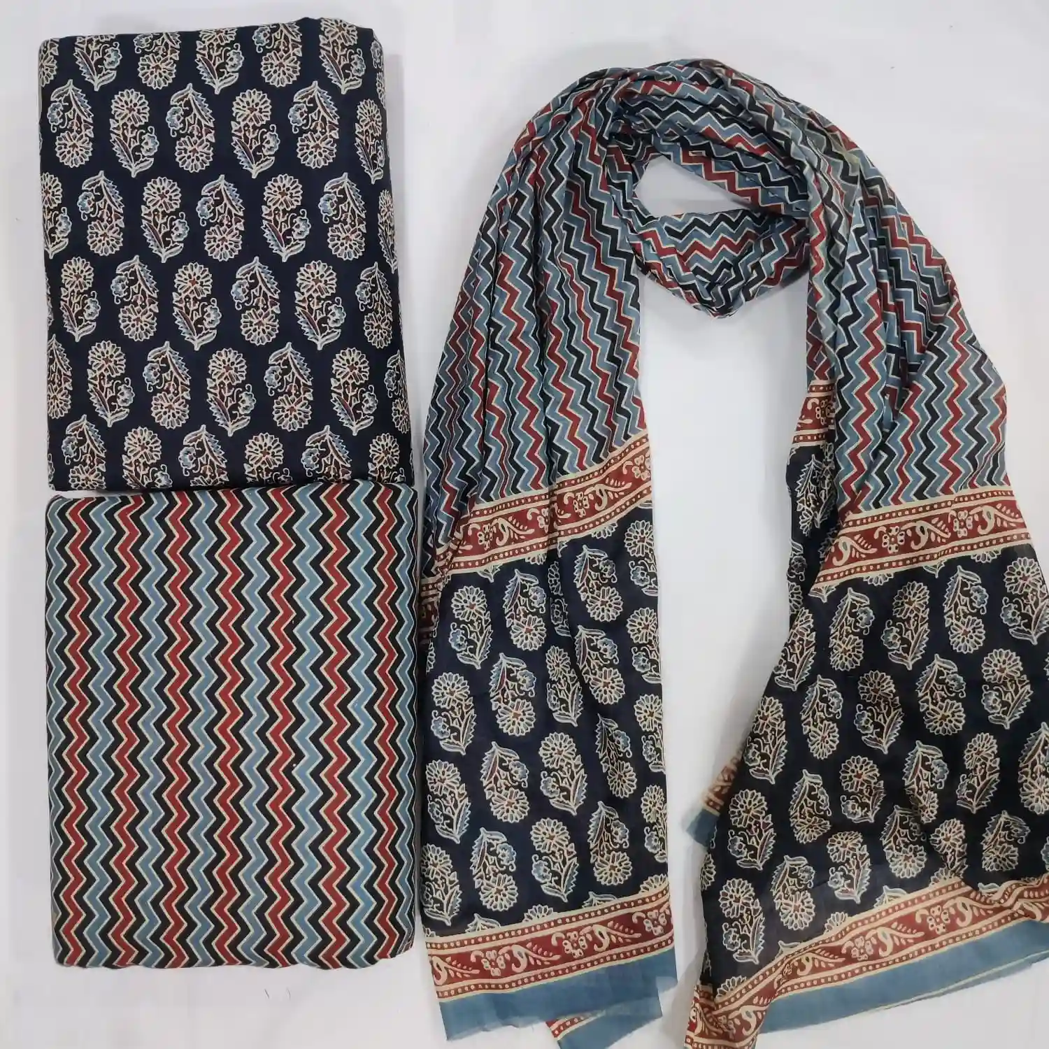 AJR3-003 - Ajrakh Print Cotton Fabric 3-Piece Set | 100% Pure Cotton Fabric Jaipur - Inkdrip