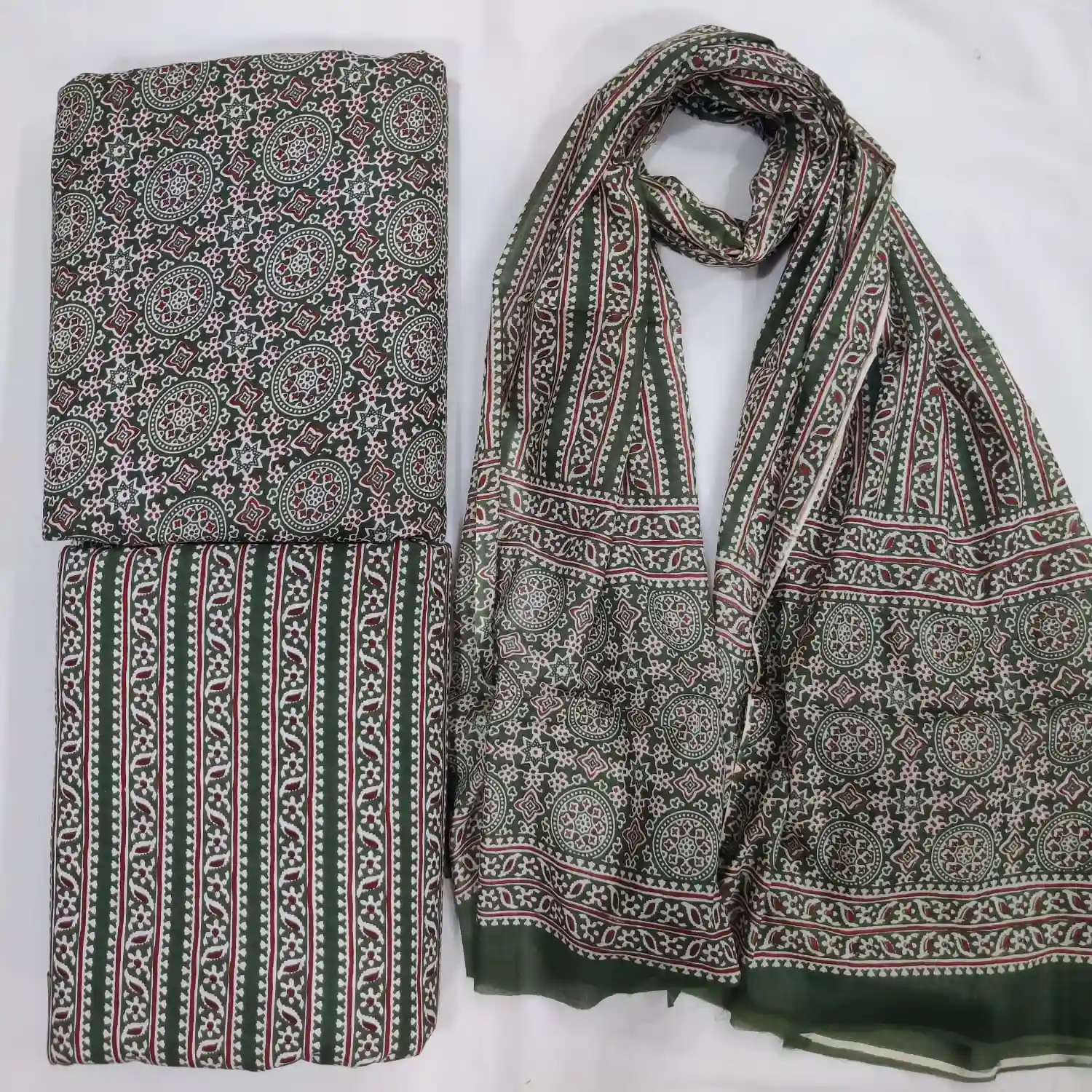 AJR3-005 - Ajrakh Print Cotton Fabric 3-Piece Set | 100% Pure Cotton Fabric Jaipur - Inkdrip