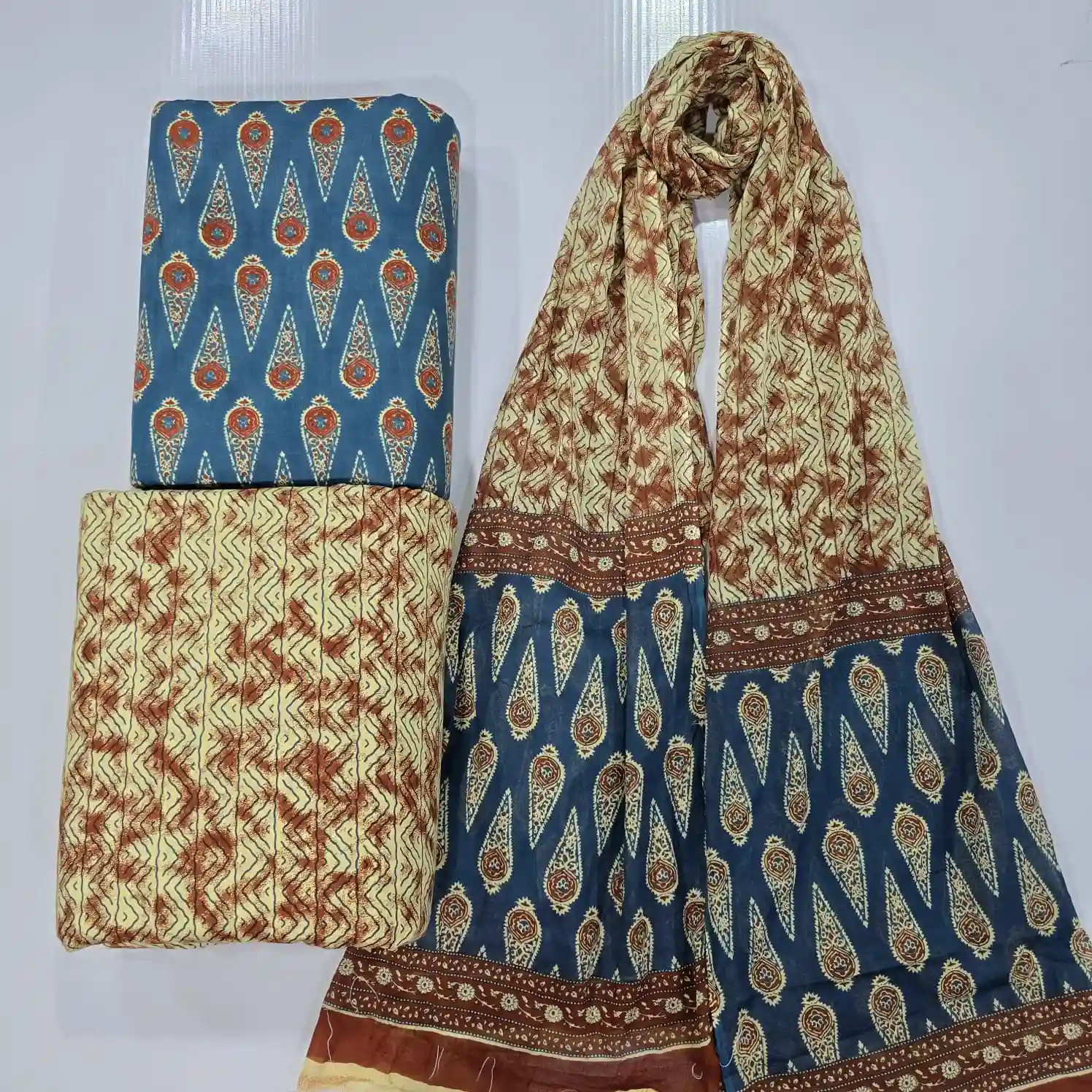 BAG3-001 - Bagru Print Cotton Fabric 3-Piece Set | 100% Pure Cotton Fabric Jaipur - Inkdrip