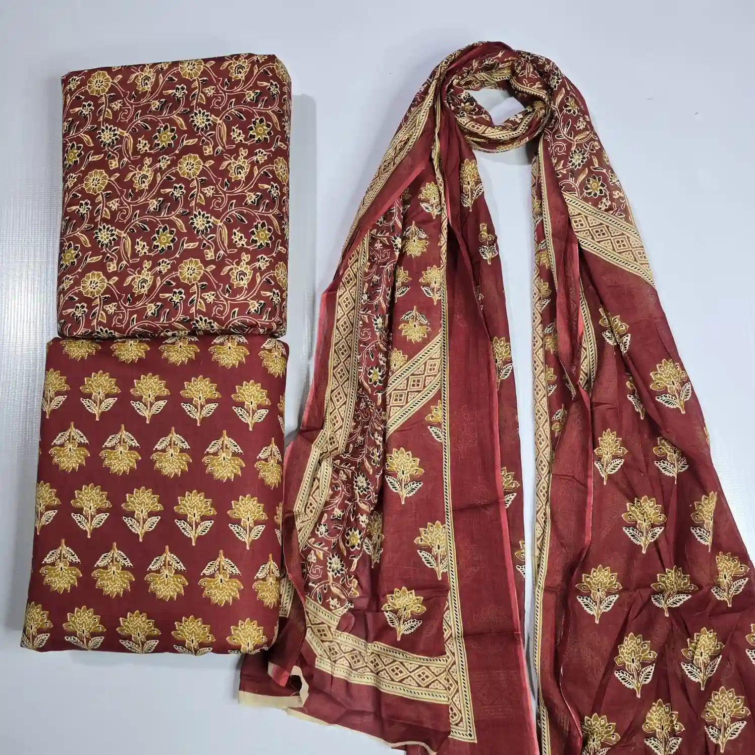 BAG3-002 - Bagru Print Cotton Fabric 3-Piece Set | 100% Pure Cotton Fabric Jaipur - Inkdrip