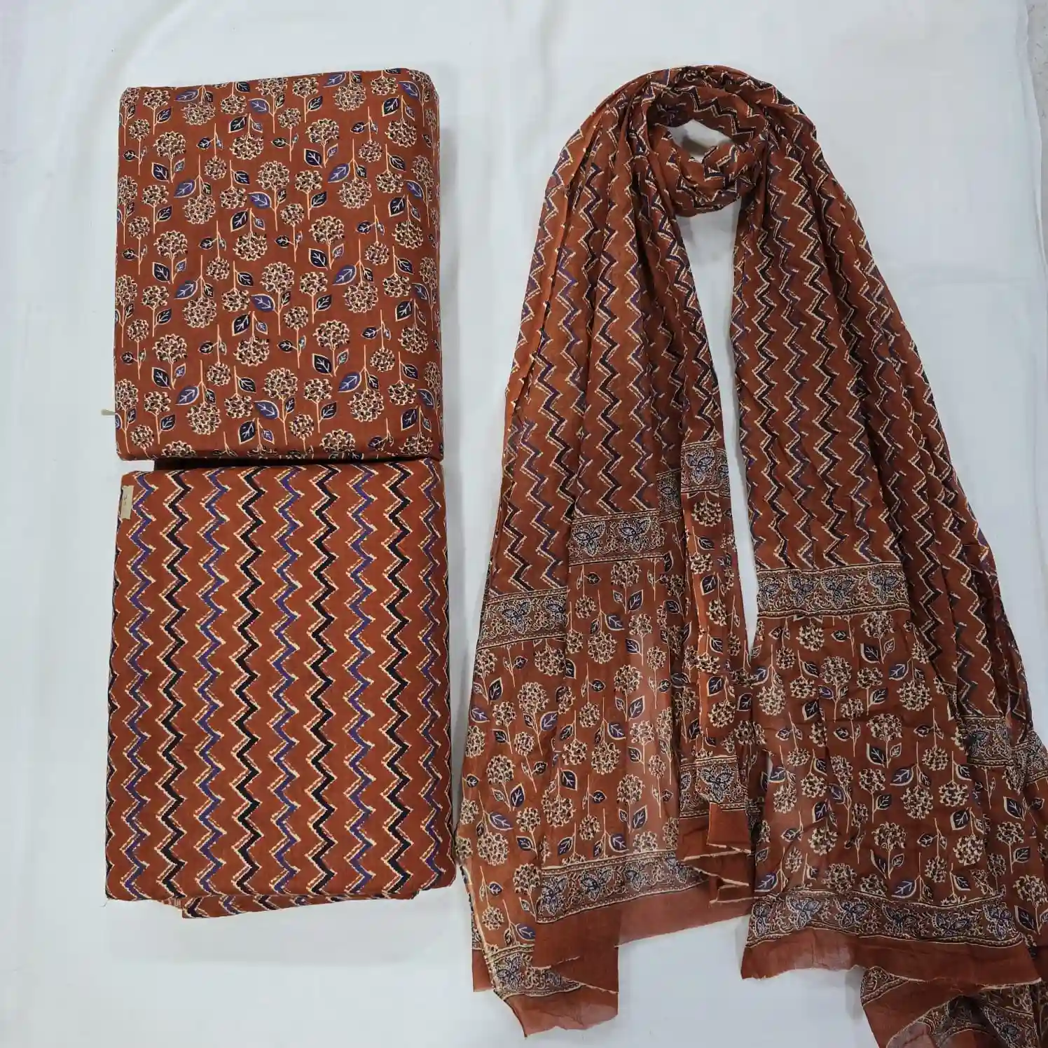 BAG3-007 - Bagru Print Cotton Fabric 3-Piece Set | 100% Pure Cotton Fabric Jaipur - Inkdrip