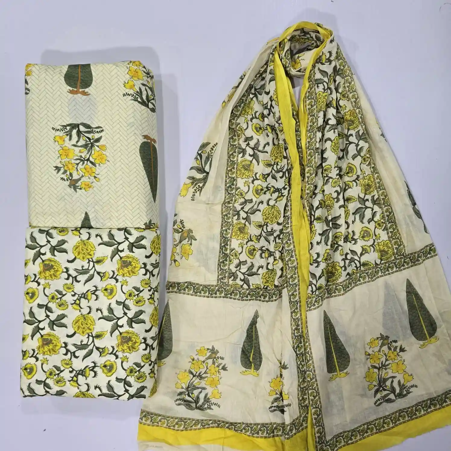 FLO3-001 - Floral Print Cotton Fabric 3-Piece Set | 100% Pure Cotton Fabric Jaipur - Inkdrip