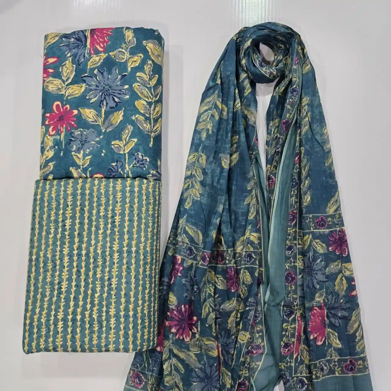 FLO3-003 - Floral Print Cotton Fabric 3-Piece Set | 100% Pure Cotton Fabric Jaipur - Inkdrip