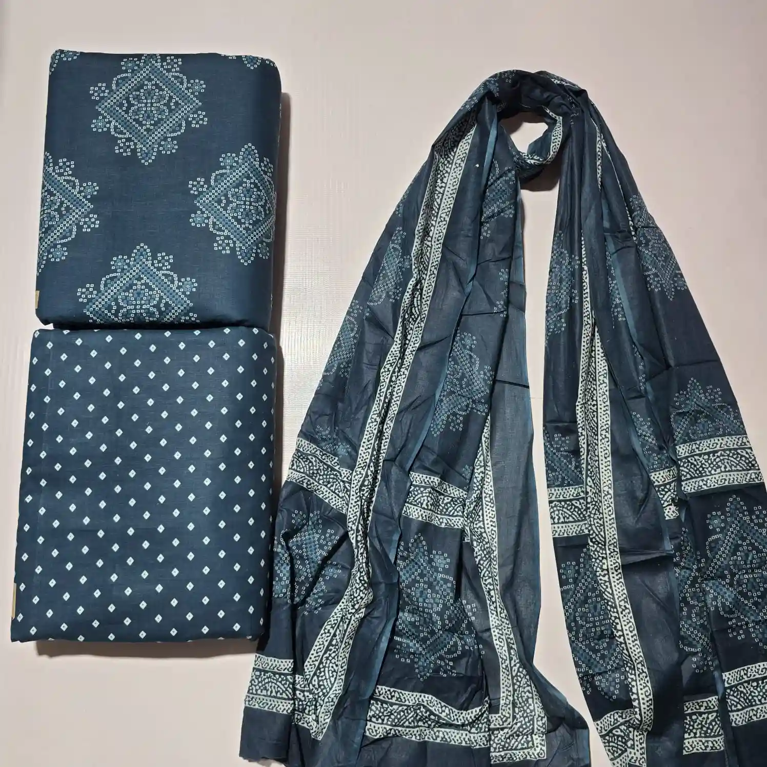 GEO3-001 - Geometric Print Cotton Fabric 3-Piece Set | 100% Pure Cotton Fabric Jaipur - Inkdrip