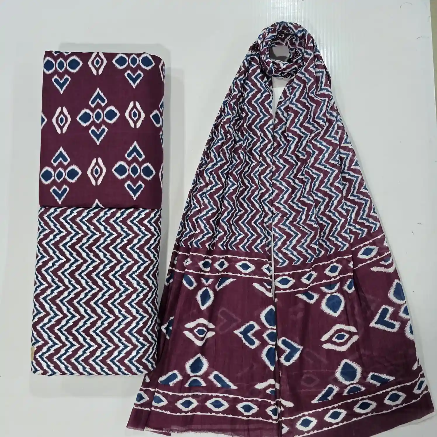 GEO3-002 - Geometric Print Cotton Fabric 3-Piece Set | 100% Pure Cotton Fabric Jaipur - Inkdrip