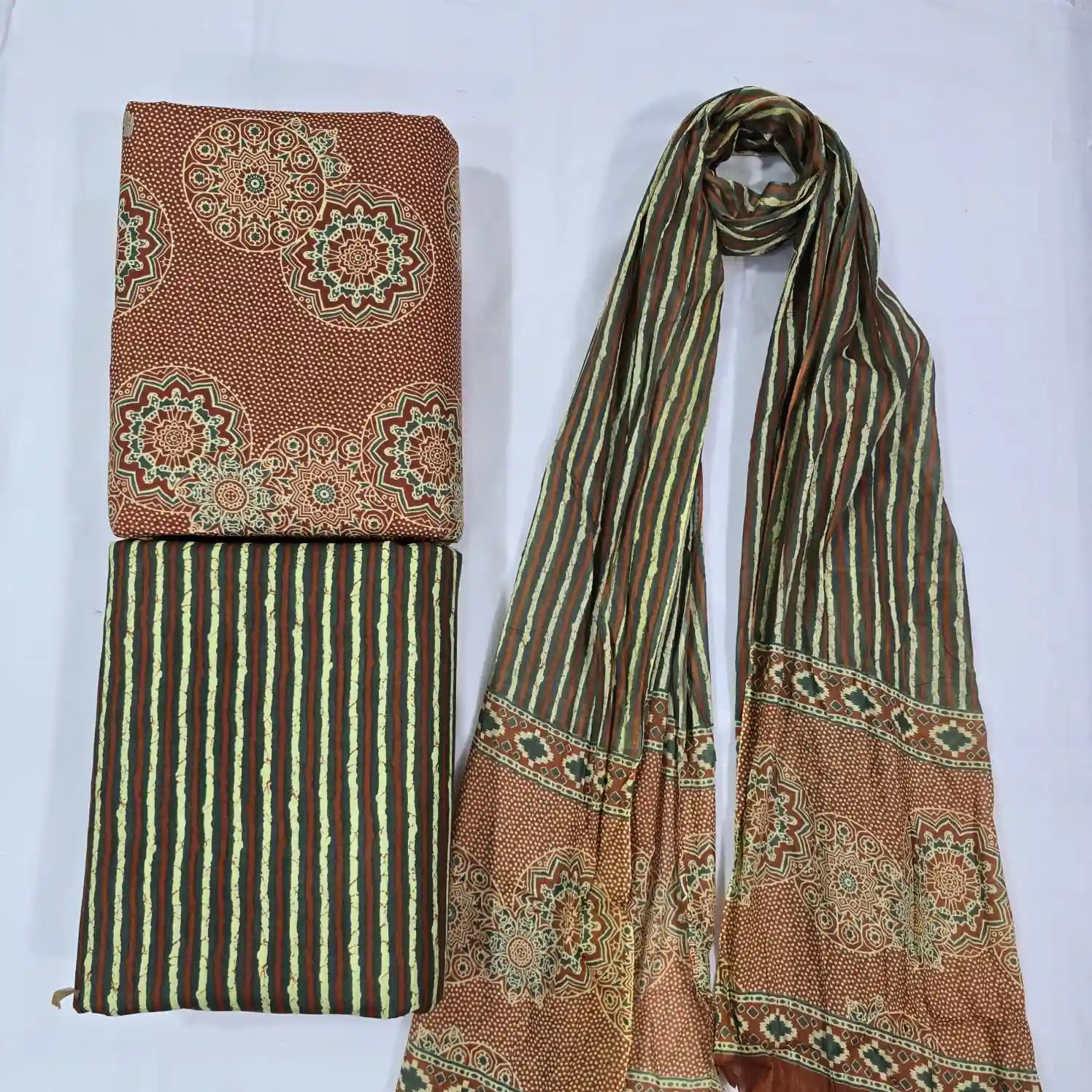 KAL3-001 - Kalamkari Print Cotton Fabric 3-Piece Set | 100% Pure Cotton Fabric Jaipur - Inkdrip