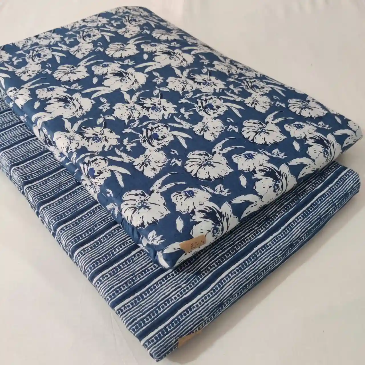 SAN2-001 - Sanganeri Print Cotton Fabric 2-Piece Set | 100% Pure Cotton Fabric Jaipur - Inkdrip