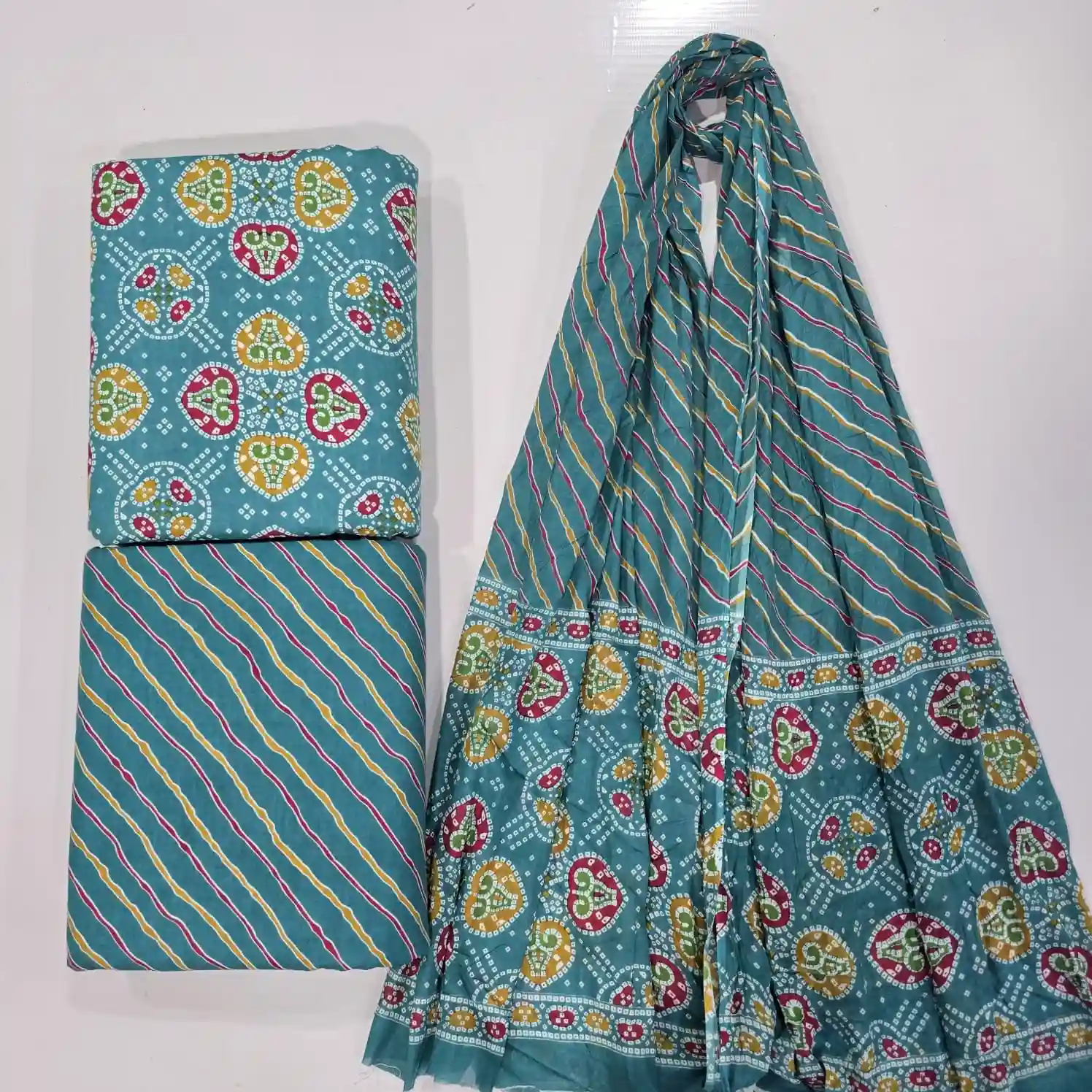 SAN3-008 - Sanganeri Print Cotton Fabric 3-Piece Set | 100% Pure Cotton Fabric Jaipur - Inkdrip