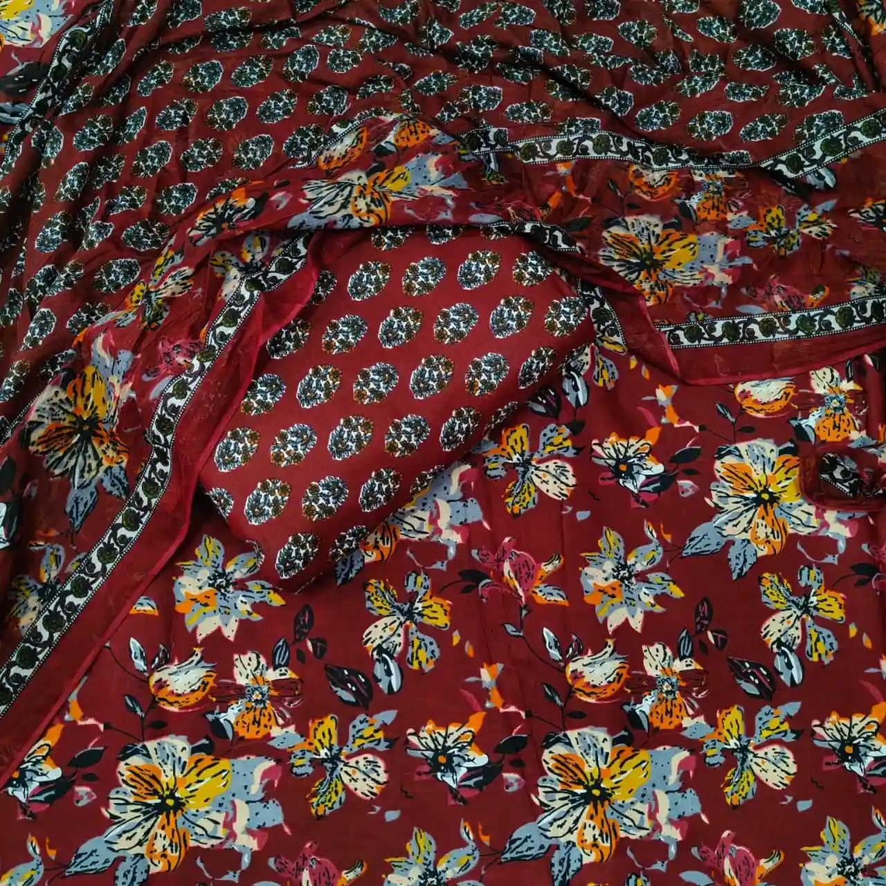 TRA3-003 - Traditional Rajasthani Print Cotton Fabric 3-Piece Set | 100% Pure Cotton Fabric Jaipur - Inkdrip